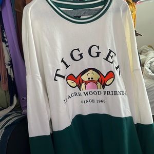 Disney Winnie the Pooh Tigger Colorblock Crewneck - BoxLunch Exclusive